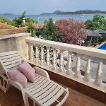 Lana Apartamento