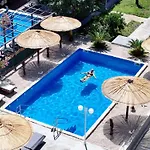 Lana Apartamento Tribalj